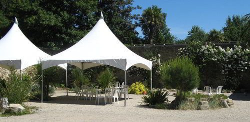 Location de barnums sur le site de Trézulien à Douarnenez près de Quimper 29